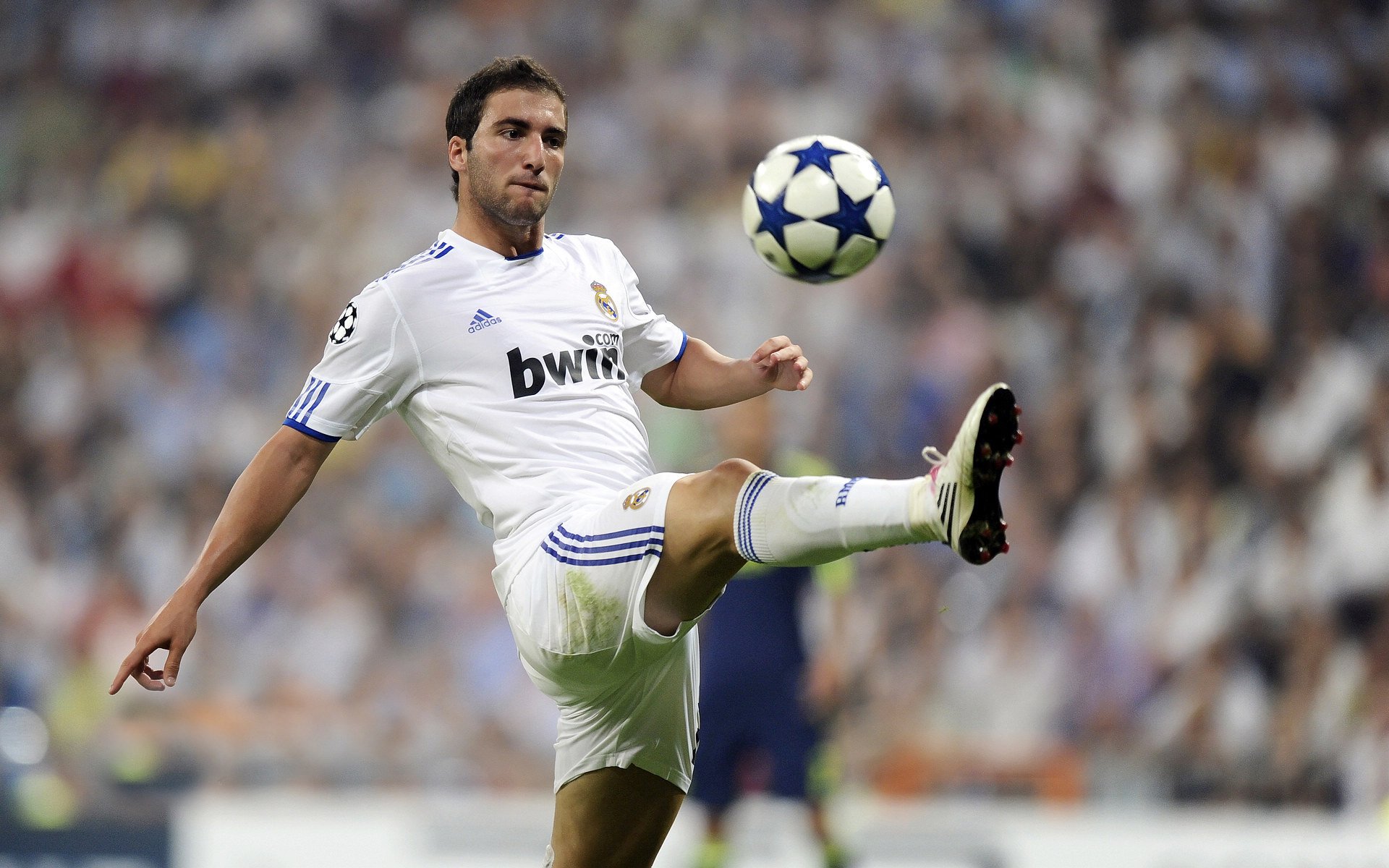 “攻守交替，比分咬得极紧，最终谁能笑到最后？”，攻守区别图解