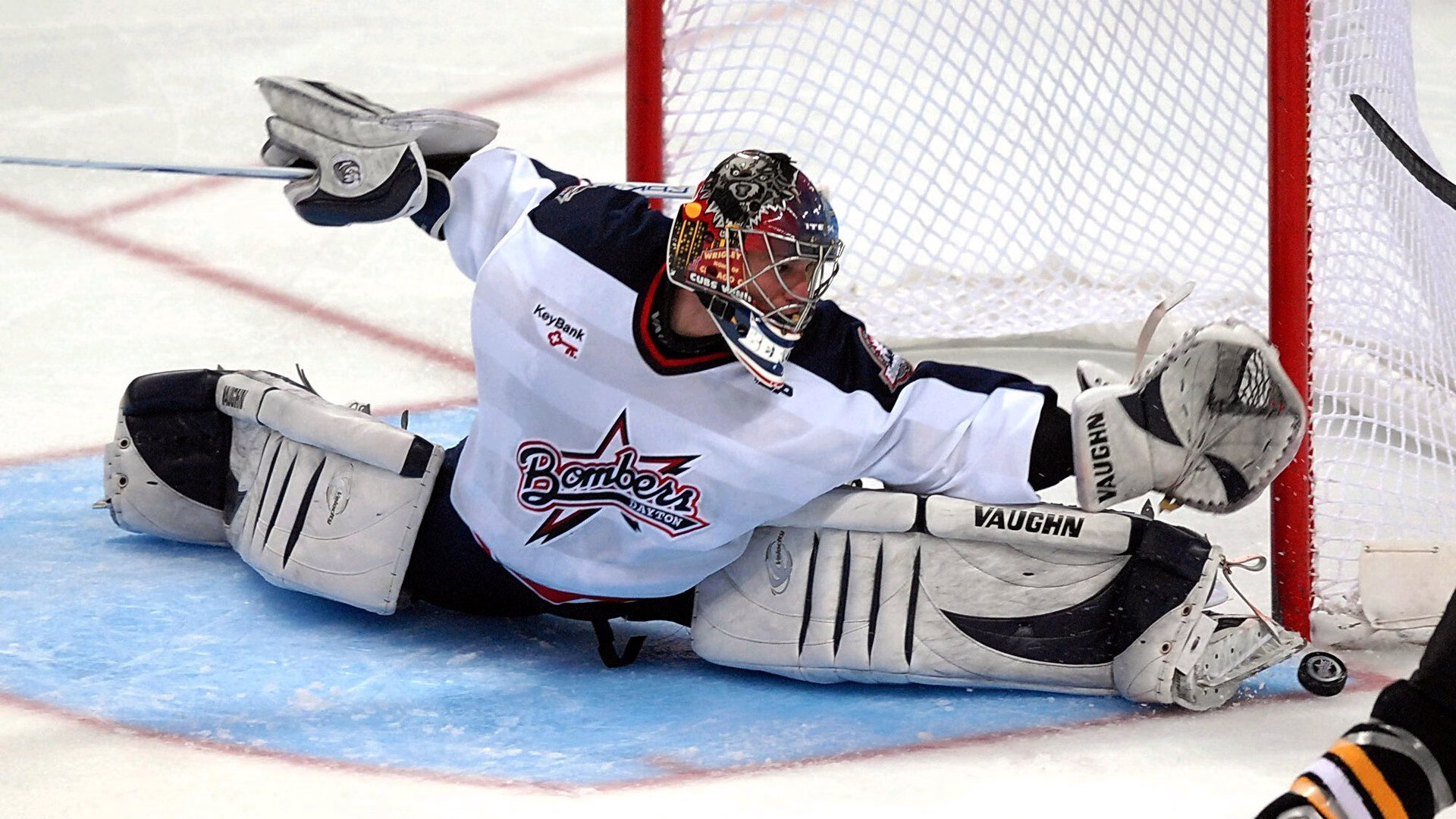 爱游戏真人体育娱乐-电竞主题公园落成，打造沉浸式体验空间，电竞馆即将完工